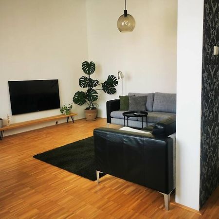 Like At Home Brno - Cely Byt Komarov 외부 사진